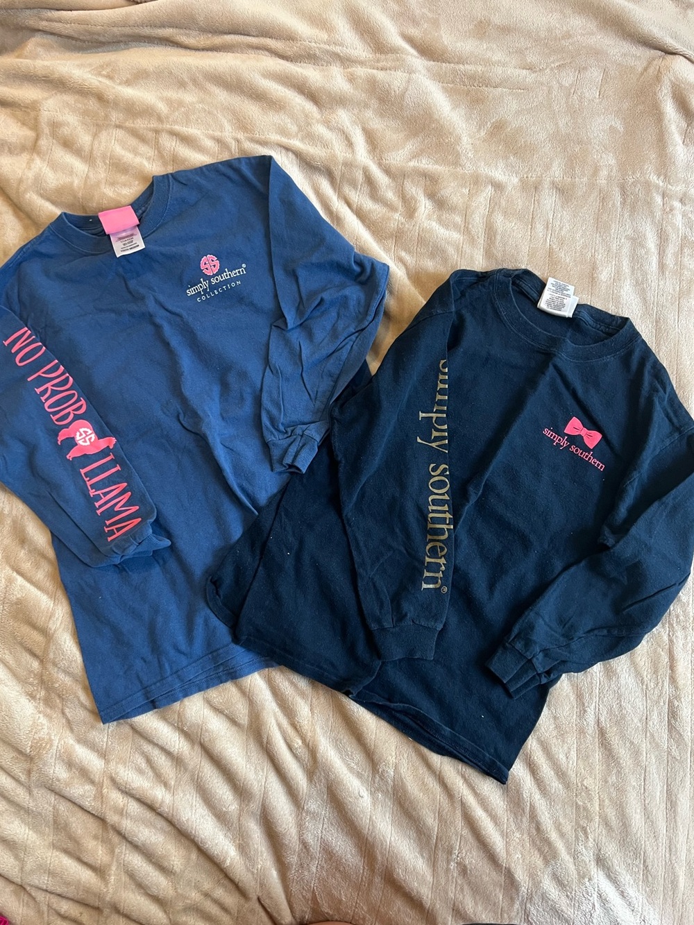 Lot of 2 Simply Southern Navy & Dark Navy Long Sleeve Tees Girls Youth medium
